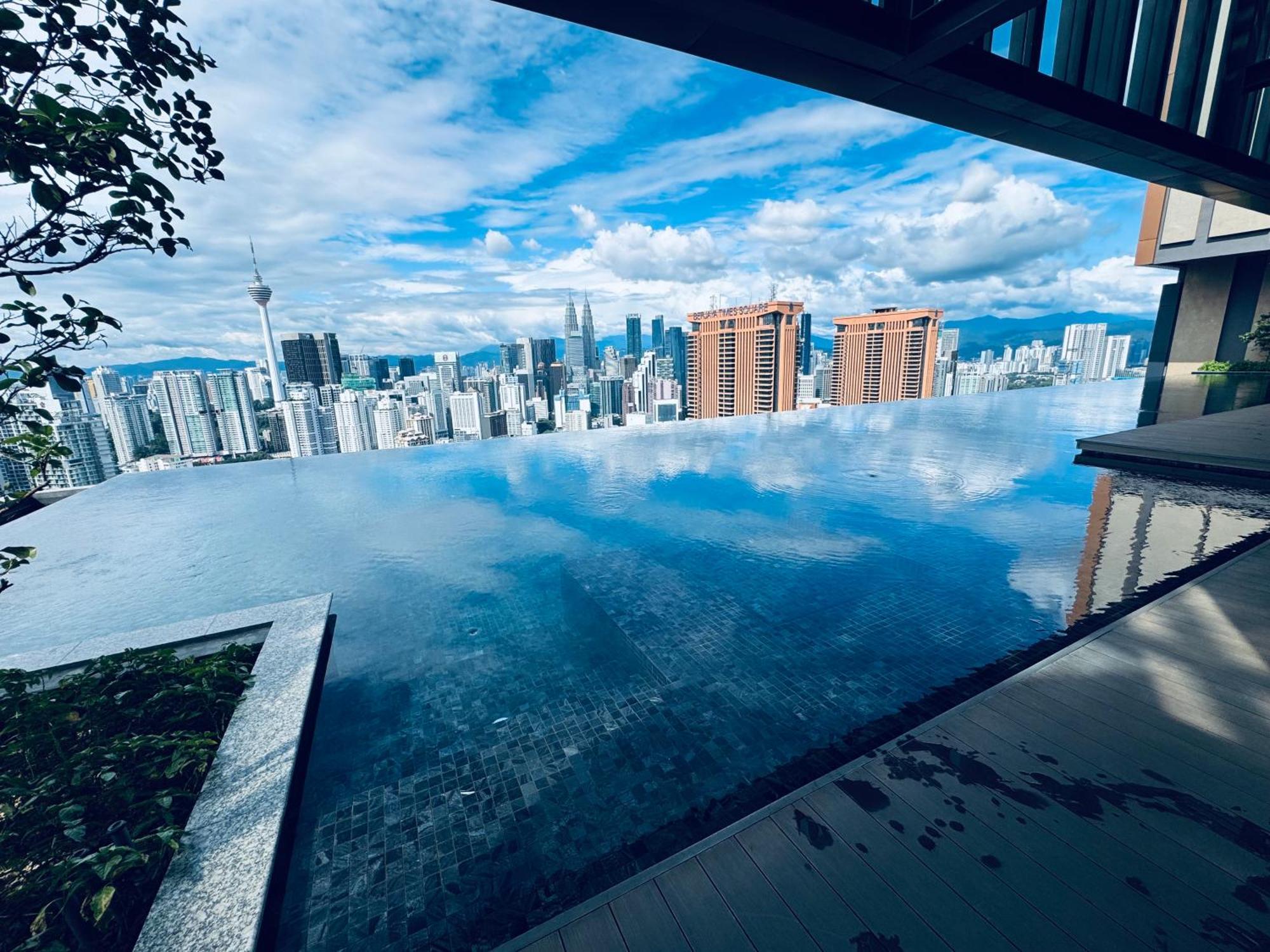 Lucentia Suites At Kuala Lumpur Exterior foto
