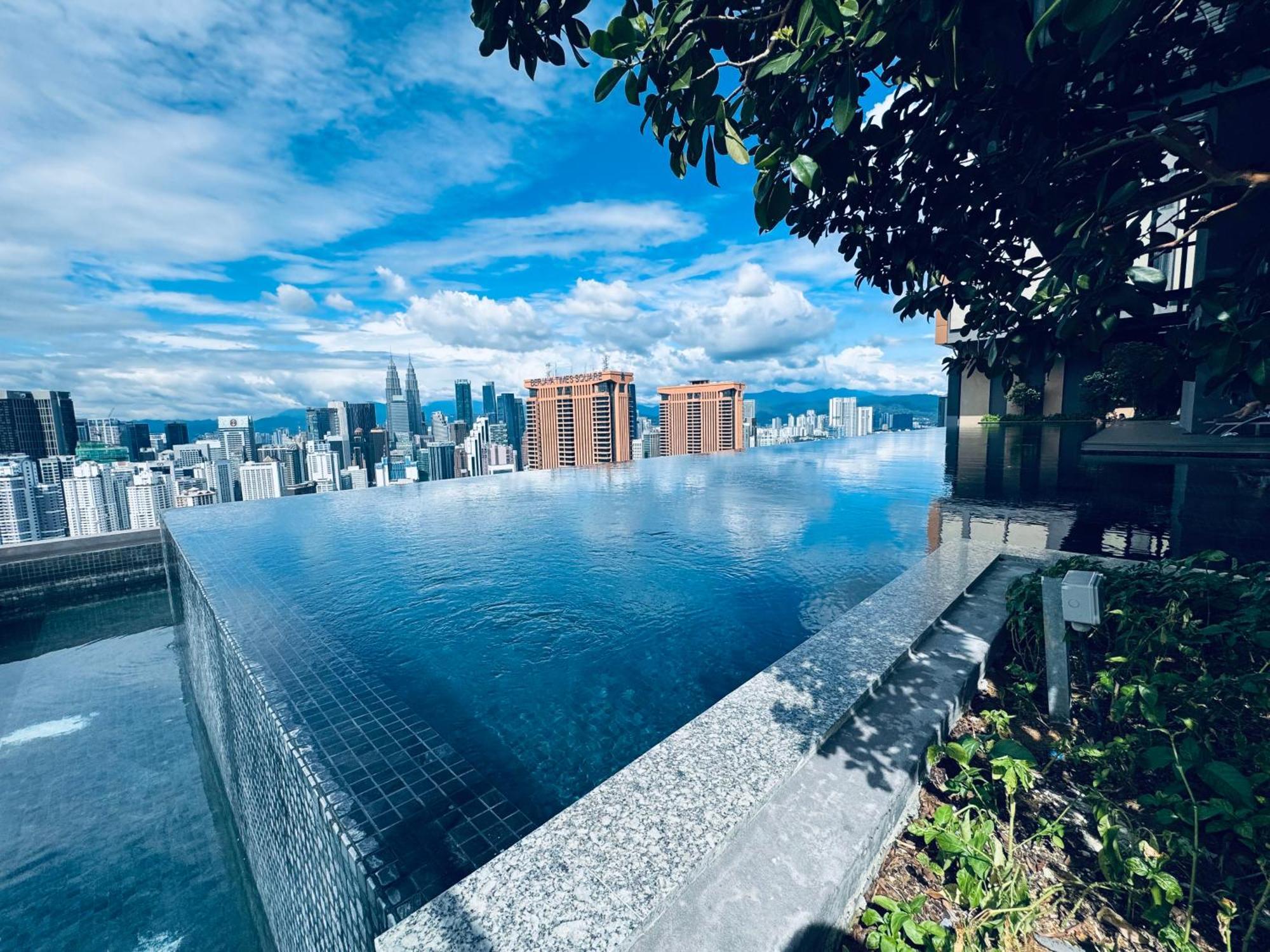 Lucentia Suites At Kuala Lumpur Exterior foto